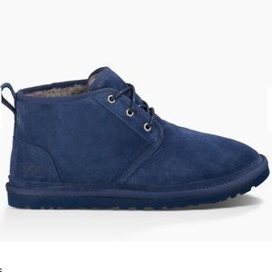 navy blue men uggs